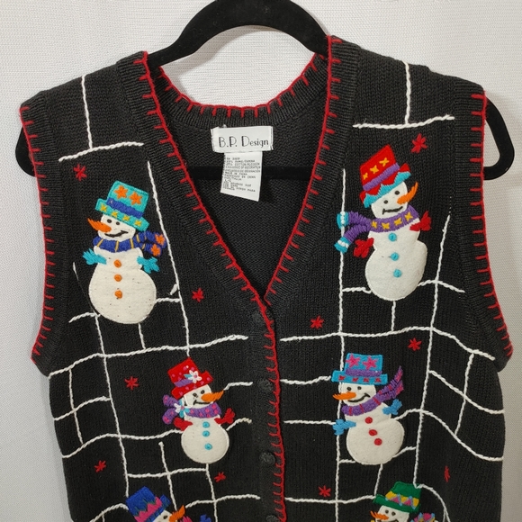 Christmas Sweater Vest B P Design Snowmen Black Knit Button Front Size L - Picture 6 of 7